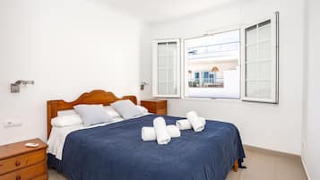 3 slaapkamers, gratis wifi, beddengoed