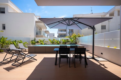 Holiday Home 'Casa Exuma with Private Pool' with Private Pool, Wi-Fi and Air Conditioning