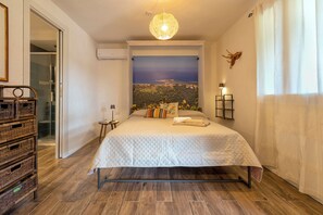 1 室のベッドルーム、WiFi (無料)、ベッドシーツ