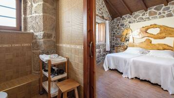 2 chambres, Wi-Fi gratuit, draps fournis