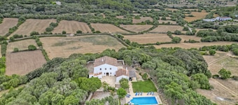 Country House 'Biniatzau' with Private Pool, Private Terrace and Wi-Fi