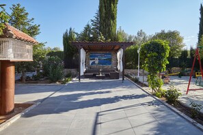 Property grounds - Apartment 'Alojamiento Rural Soler' with Private Pool, Private Garden and Wi-Fi (Pozo Alcon)