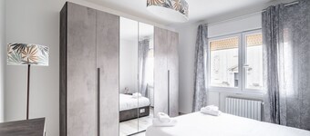 GuestHost - 65 sqm apartment located on the first floor of a building without a lift (stairs to access), can comfortably accommodate up to 6 people.The accommodation consists of two bedrooms, living room with kitchenette, bathroom and balcony.The accommo