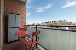 Outdoor dining - Valle Aurelia Elegant Apartment (Roma)