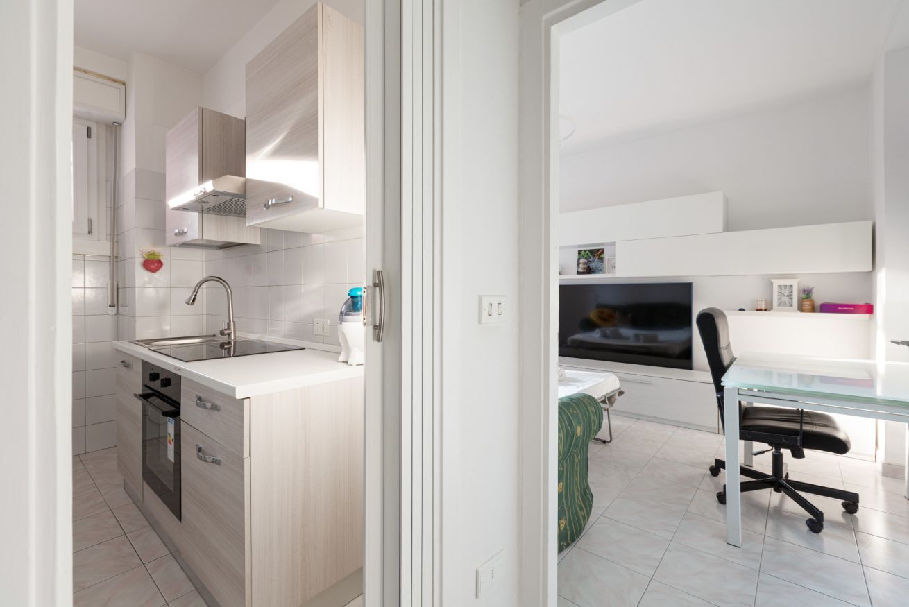 Kühlschrank, Ofen, Herdplatte, Geschirrspüler