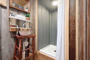 Uklassifisert bilde, 3 av 15, knapp