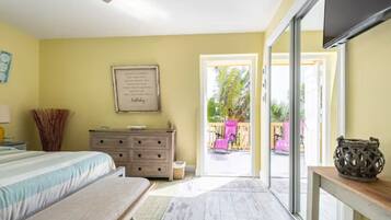 3 habitaciones, tabla de planchar con plancha, wifi y ropa de cama