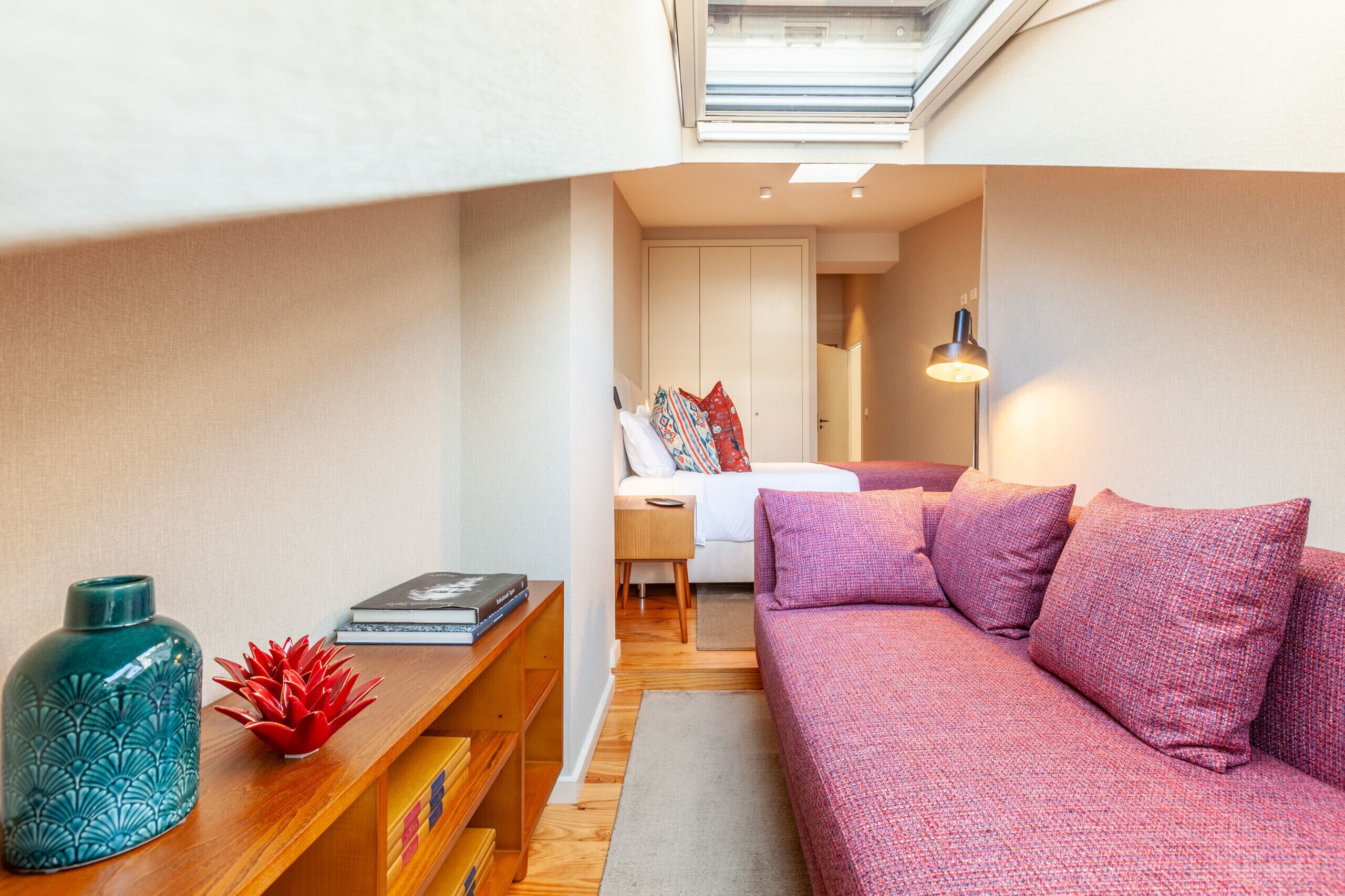 2 Schlafzimmer, Schreibtisch, Bügeleisen/Bügelbrett, Reisekinderbett