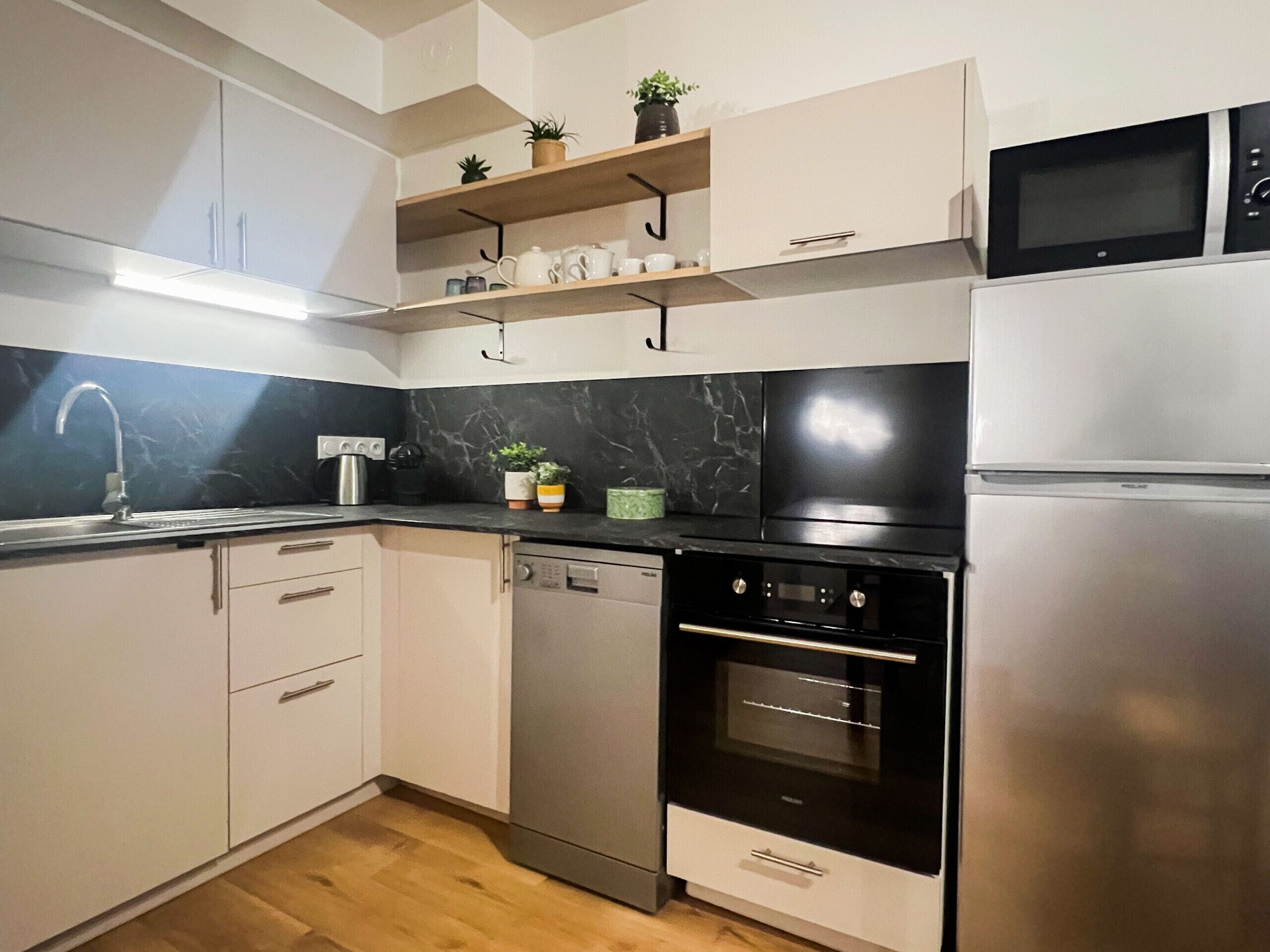 Fridge, microwave, oven, dishwasher