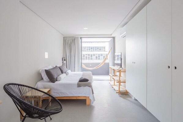 Comfort Studio | Premium bedding, individually decorated, individually furnished - Tabas by Blueground União Continental (São Paulo)