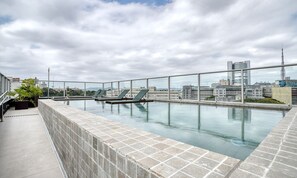 Outdoor pool - Tabas by Blueground Arvo Rebouças (São Paulo)