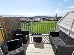 Terrace/patio - ABBA ARCHIPELAGO sea view (Talmont-Saint-Hilaire)