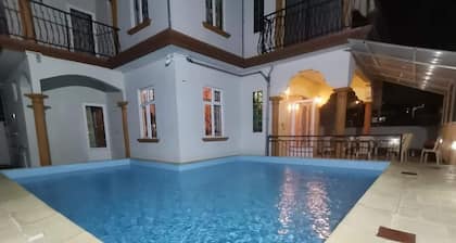 Charismatic Villa Private Pool Close To The Beach