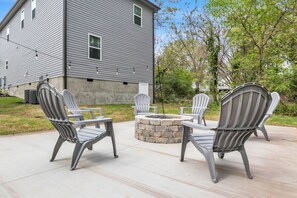 Terrace/patio - Pet-Friendly 2BR Greer Home, King Beds & Fire Pit (Greer)