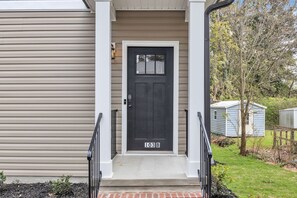 Exterior detail - Pet-Friendly 2BR Greer Home, King Beds & Fire Pit (Greer)
