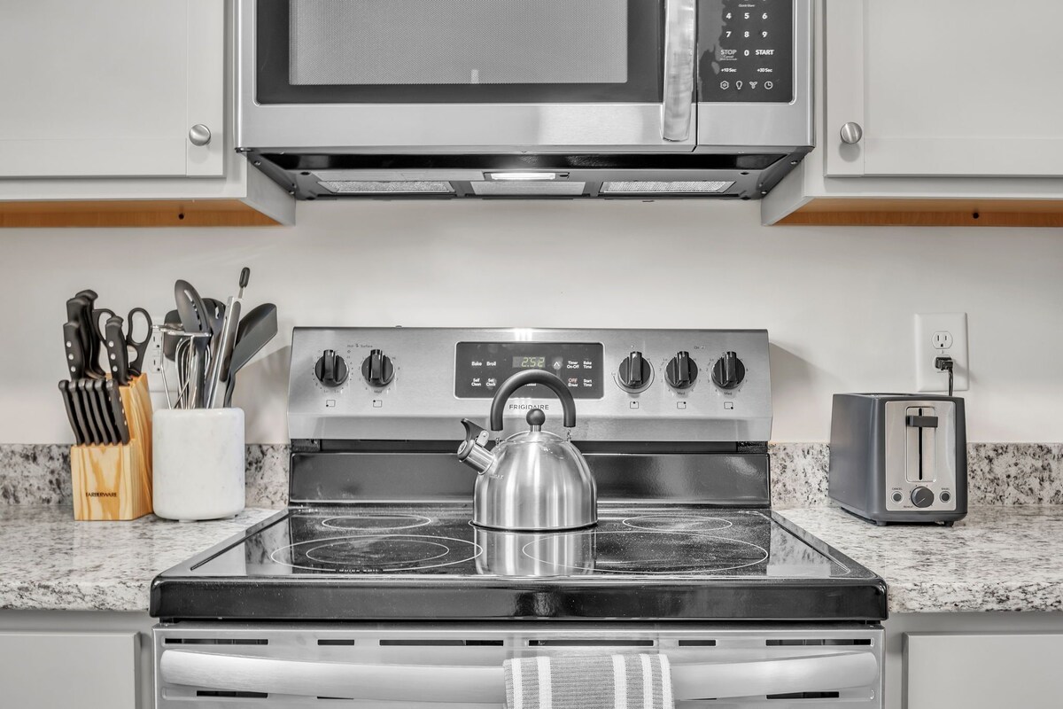 Photo 6 of Family & Pets Welcome: 2BR in DT Greer w/ Fire Pit