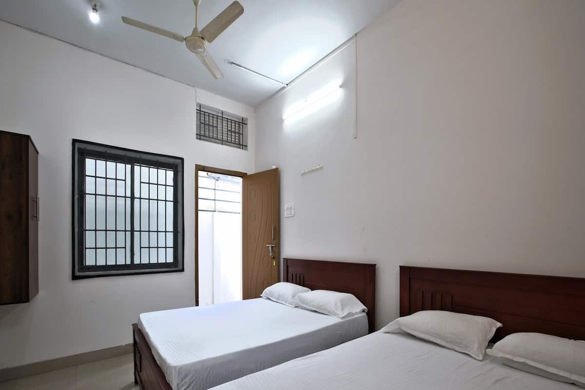 Vierbettzimmer | 1 Schlafzimmer, Bettwäsche aus ägyptischer Baumwolle