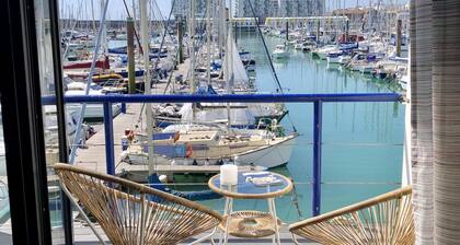 Brighton Water Cabin With Free Parking