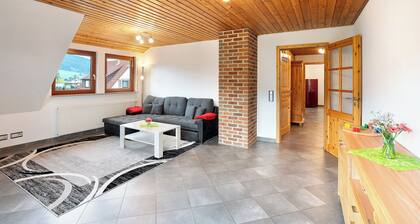 Apartment 'Wohnung Kuhblick' with Balcony and Wi-Fi