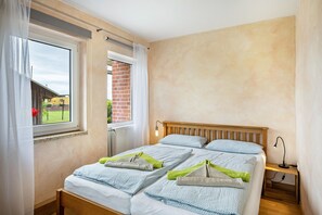 2 dormitorios, tabla de planchar con plancha, wifi gratis y ropa de cama