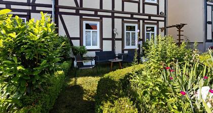 Apartment '1 Obergeschoss' with Shared Terrace, Shared Garden and Wi-Fi