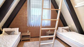 2 Schlafzimmer, Bügeleisen/Bügelbrett, kostenloses WLAN