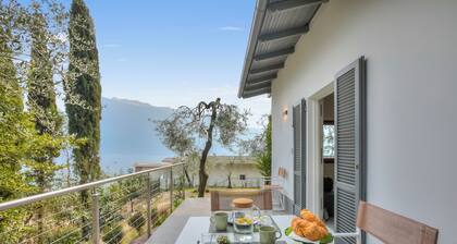 Relais Nanzello Garda Living 1