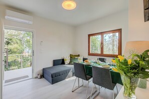 Familienhaus, Mehrere Schlafzimmer (Relais Nanzello Garda Living 1) | Ausblick vom Zimmer