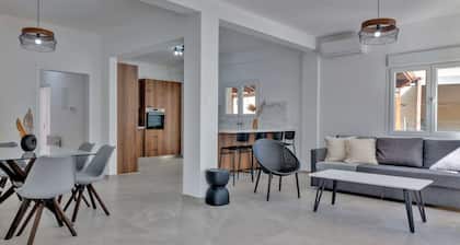 Phaedrus Living: Luxury Residence Faneromeni