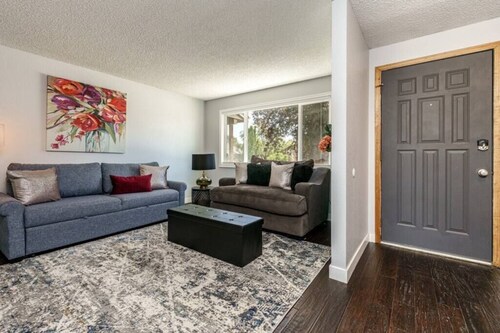 #StayInMyDistrict Furnished Monthly Townhome