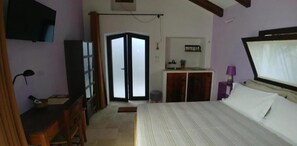 1 bedroom, iron/ironing board, WiFi, bed sheets - 1 Bedroom Apartment in Tricase (Tricase)
