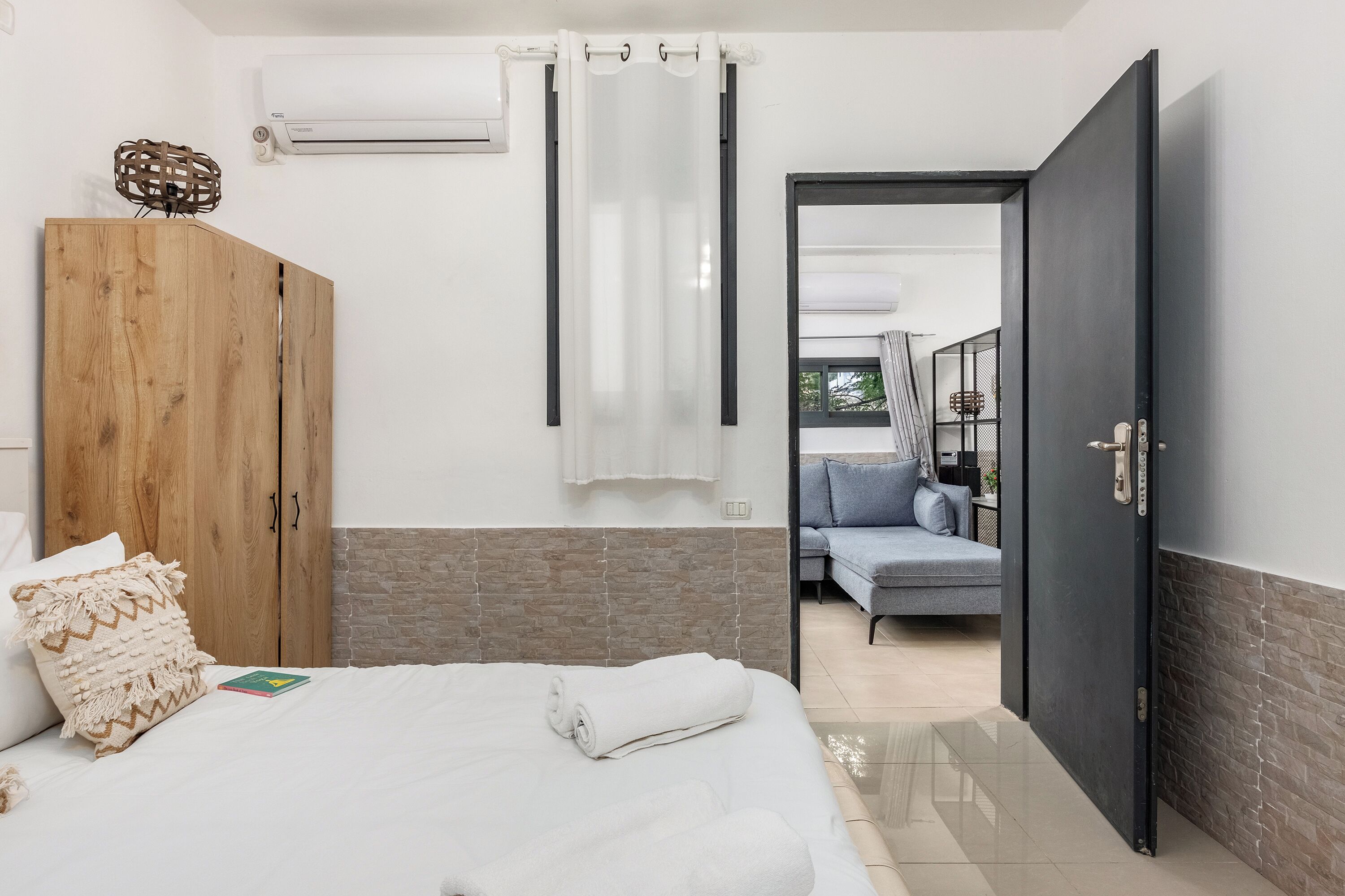 Huis, bubbelbad, uitzicht op tuin | 1 slaapkamer, verduisterende gordijnen, gratis wifi