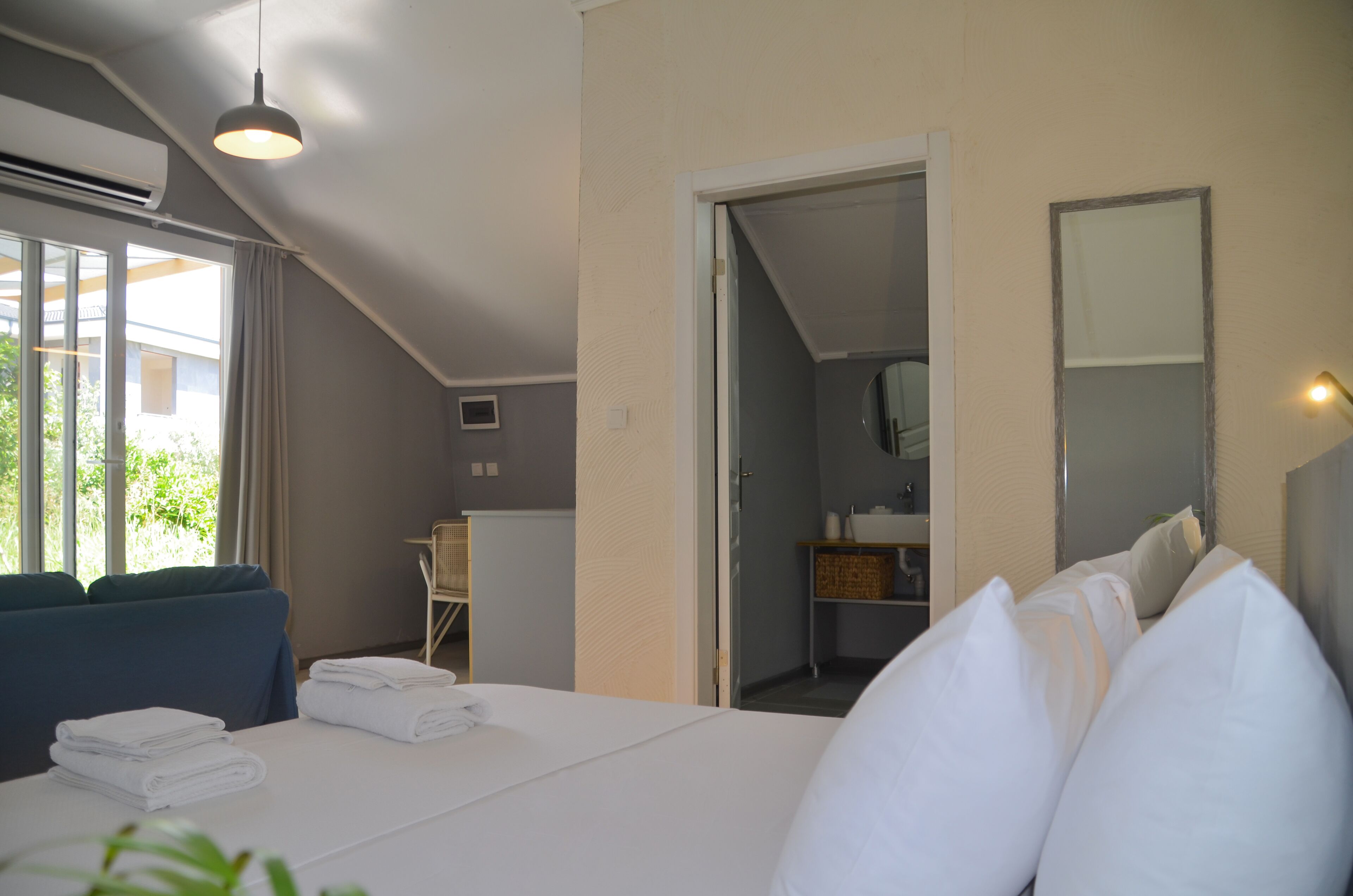 Deluxe Tent, Garden View | Premium bedding, memory foam beds, bed sheets