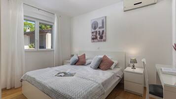 Family House, Multiple Bedrooms (Holiday Home Asteria) | 2 bedrooms, iron/ironing board, free WiFi, bed sheets