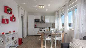 Maison Familiale, 2 chambres, four à micro-ondes (Holiday Home Asteria) | Intérieur