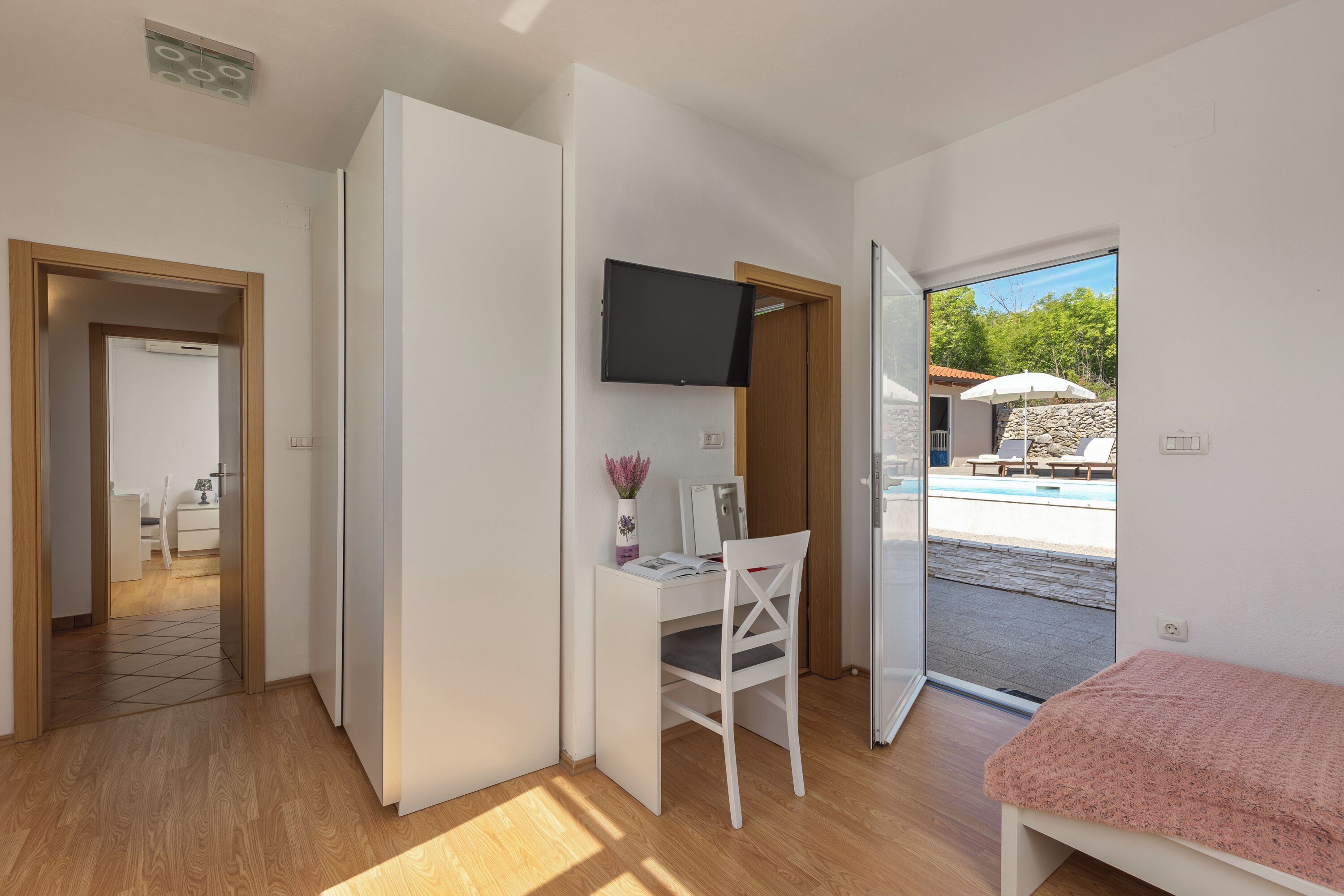 2 camere, Wi-Fi gratuito, lenzuola