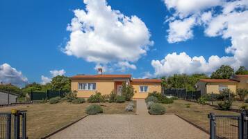 Maison Familiale, plusieurs chambres (Holiday Home Aurea) | Extérieur