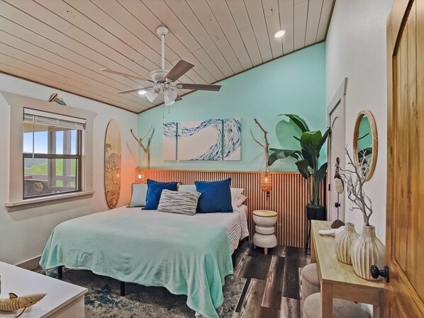 7 bedrooms, desk, iron/ironing board, free WiFi