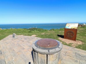 Cottage | Property grounds - Apt 7 @ Hunter's Quay (Bridlington)