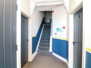 Cottage | Interior - Apt 7 @ Hunter's Quay (Bridlington)