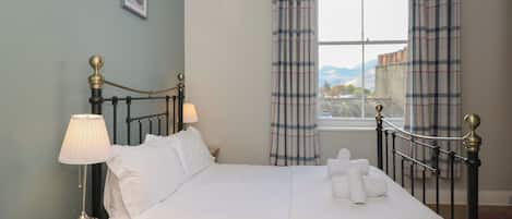 Cottage | 3 bedrooms, individually decorated, individually furnished, free WiFi