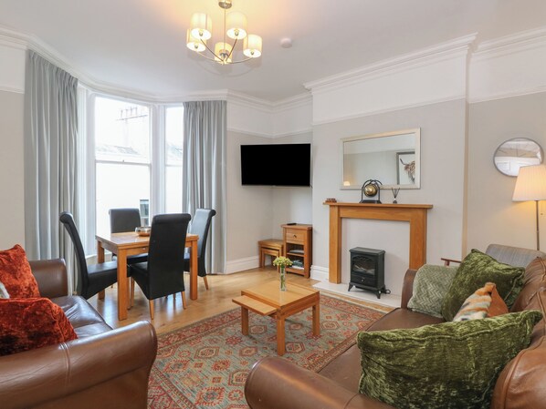 村舍 | 起居区 | DVD 播放器