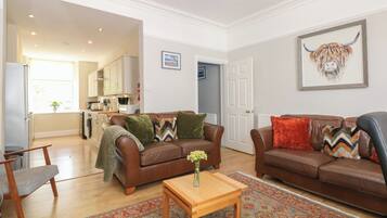 Cottage | Living area | DVD player