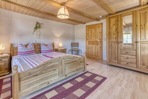 4 bedrooms
