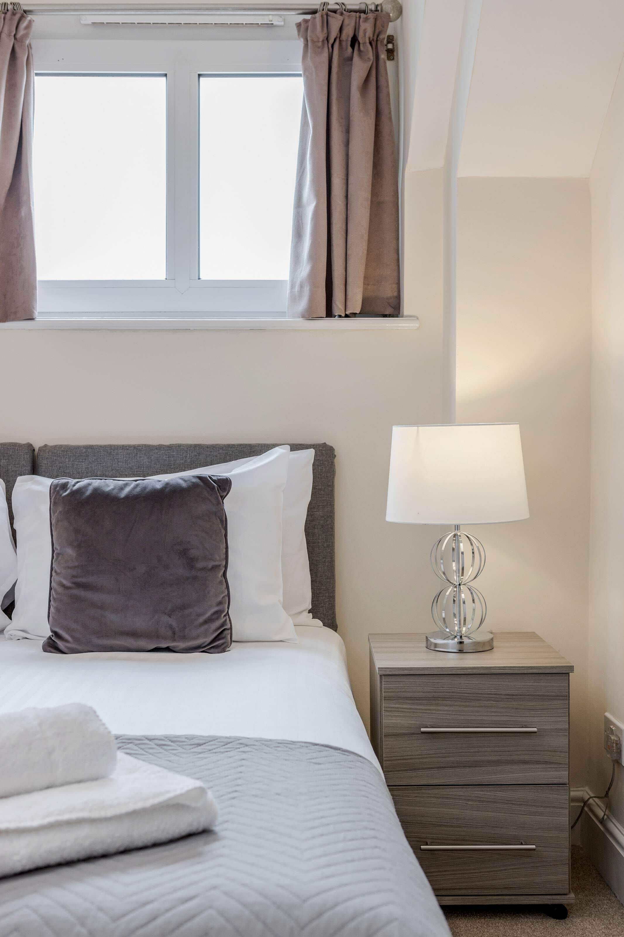 Standard Apartment | 1 bedroom, bed sheets