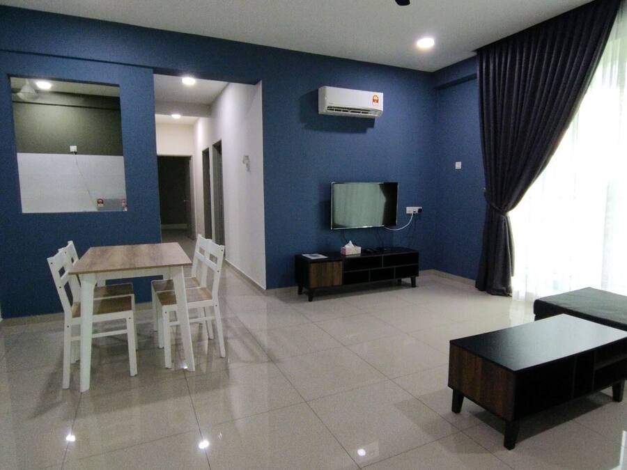 27-inch Smart TV with satellite channels