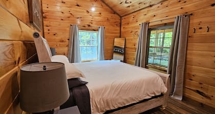 HotTub, Arcade | Red River Gorge