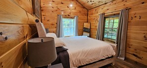 1 bedroom, free WiFi, bed sheets - HotTub, Arcade | Red River Gorge (Beattyville)