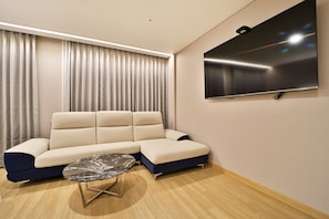 Premier Twin Room - Gimhae Eobang-dong City Hotel (Gimhae)
