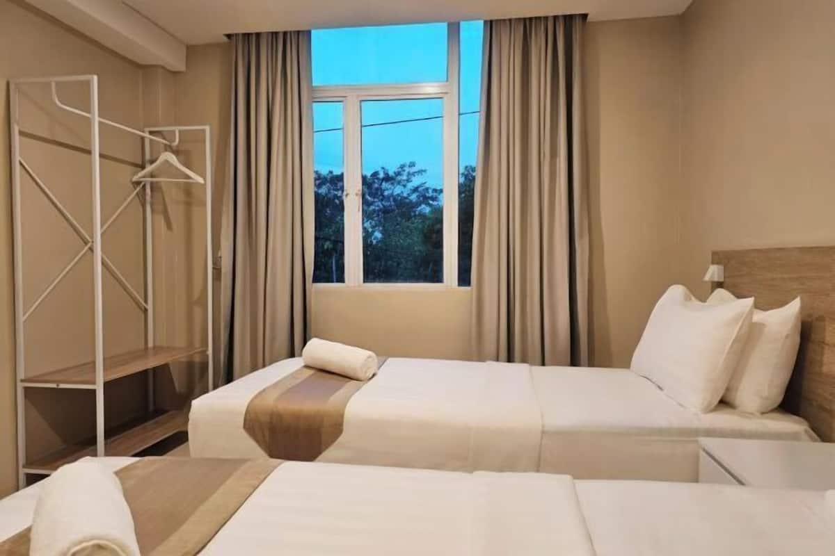 3 habitaciones, sistema de insonorización y wifi gratis